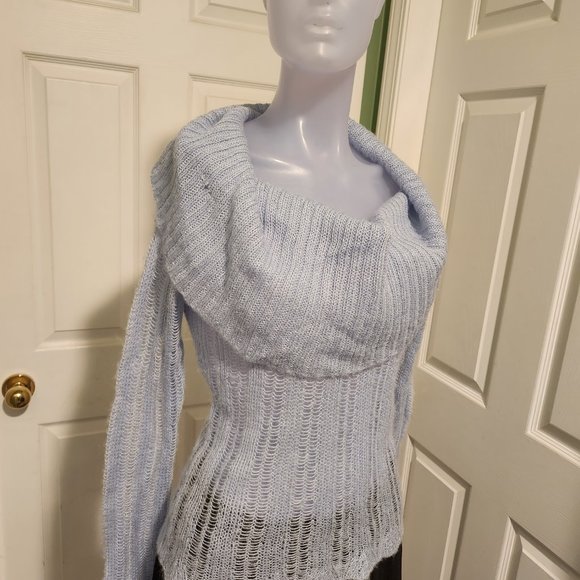 Light Blue, Loose Knit Sweater - Picture 2 of 3